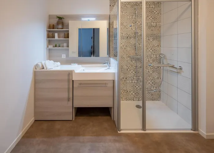 Aparthotel Domitys L'horologia 4*